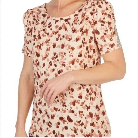 Como Blu Tops - NWT Como Blu Knit Top Animal Print Plus 2X Short Sleeves Rhinestone Stretch